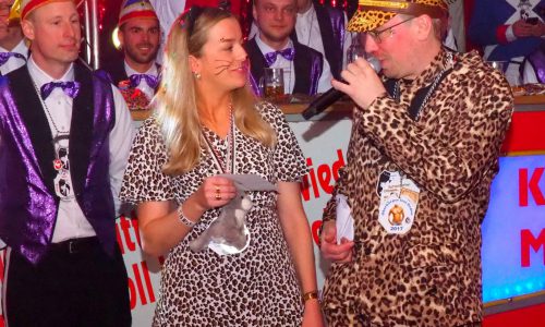 Katzenfutter-Karneval24