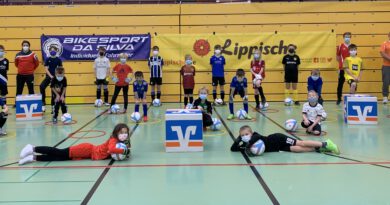 Das FußballCAMP wird vom TuS Bexterhagen in Kooperation mit PHÖNIX Sport-Service für Kinder und Jugendliche