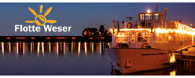 Bild von beleuchtetem Schiff am Abend und Logo der Flotte Weser (Fahrgastschifffahrt)