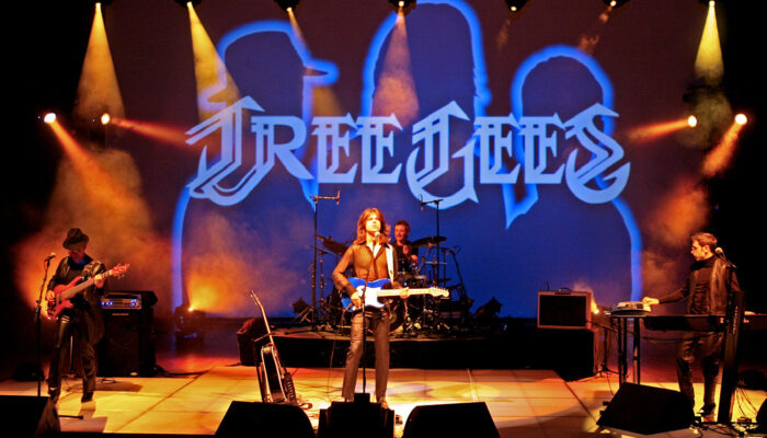 2024-08-04_THE-TREE-GEES_Stage-universo-web