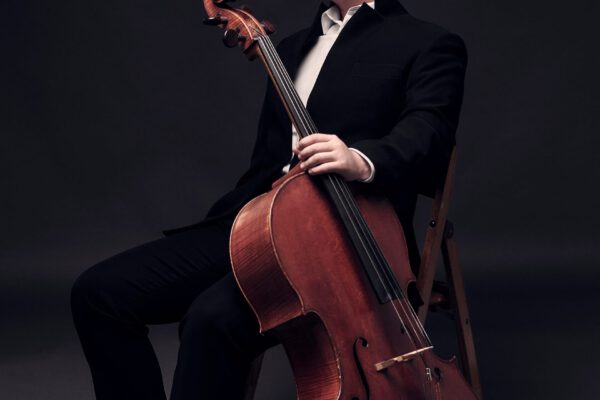 Cellist Jaemin Han