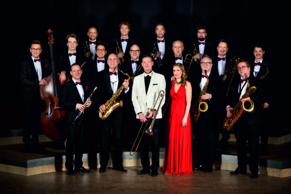 GLENN MILLER ORCHESTRA