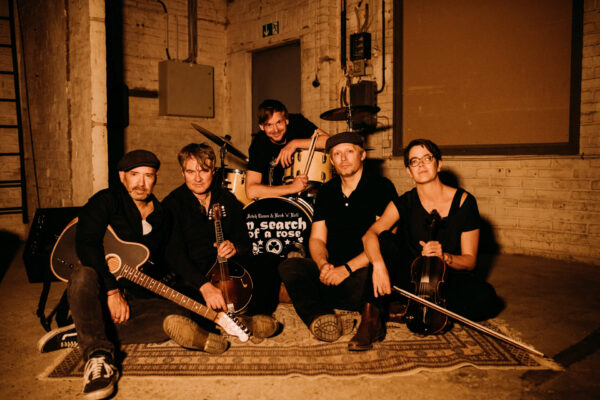 Die Lemgoer Irish Folk Rock Band „IN SEARCH OF A ROSE“
