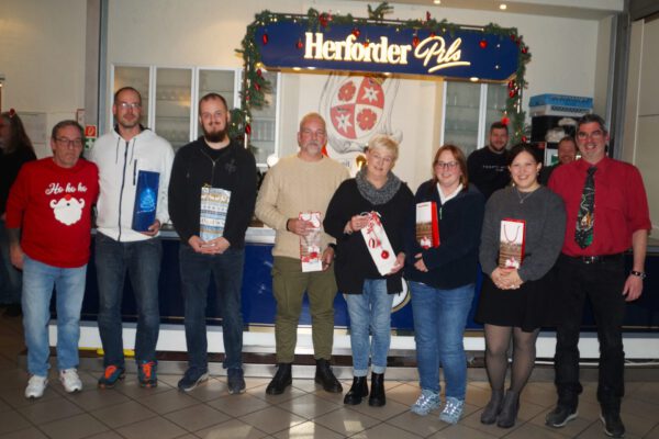 Hauptmann Sven Forman, Malte Wehmeier, Felix Honsa, Marcus Graeve, Anja Schatz, Kathrin Winter, Michelle Honsa und Oberleutnant Norman Zeugner.