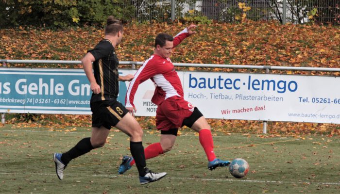 Am 11. Spieltag der Kreisliga B Gruppe 2 gewann der TBV Lemgo III das absolute Spitzenspiel auf heimischen Geläuf gegen den TuS Asemissen II verdient mit 4:1-Toren.