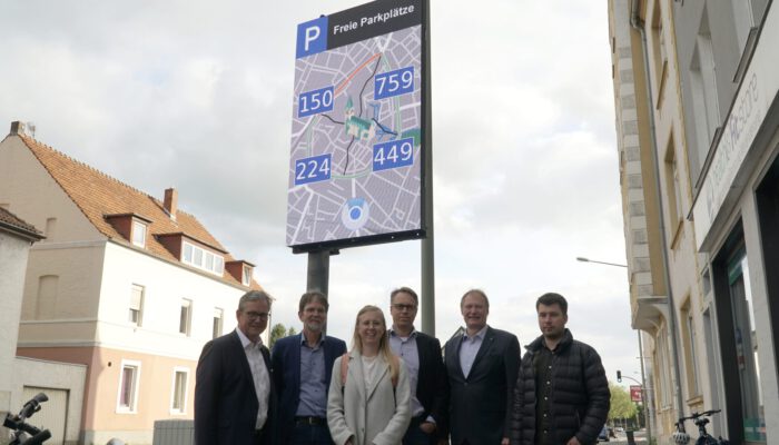 Paderborn: Digitales Parkleitsystem geht an den Start