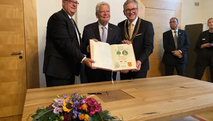 Joachim Gauck lobt das Libori-Fest
