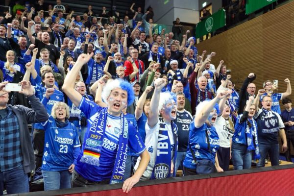 Die möglichen Gegner der Lemgoer entscheiden sich heute Abend um 19 Uhr in den Spielen Füchse Berlin gegen den THW Kiel, Bergischer HC gegen die MT Melsungen sowie um 19:30 Uhr zwischen Magdeburg und Flensburg-