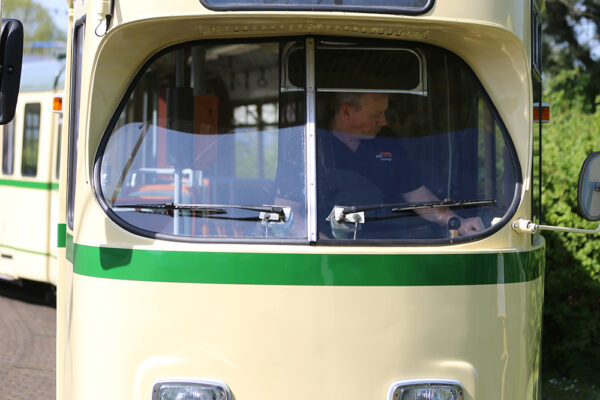 Oldtimerbahn_Hochformat_Oliver-Krato