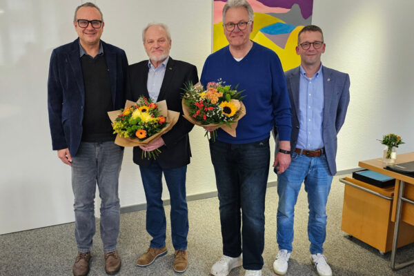 Bürgermeister Markus Baier, Schiedsmann Herbert Fischer, Schiedsmann Wilfried Thiel und Geschäftsbereichsleiter Dennis Ortmeier.