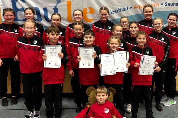 In der Gruppe der Schülerinnen U 13 siegte Greta Engelkemeier souverän mit über 20 Punkten Vorsprung. Rang 6 mit persönlicher Bestleistung sicherte sich Luisa Rückert, Platz 8 erfuhr sich Hannah Weimer.  Ihr folgte Marlen Grafe mit ebenfalls Bestleistung und die junge Mia Voigt freute sich bei ihrem ersten Start über 25 Punkte ausgefahren zu haben