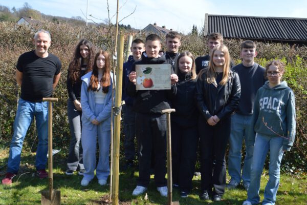 Schüler der Karla-Raveh-Gesamtschule